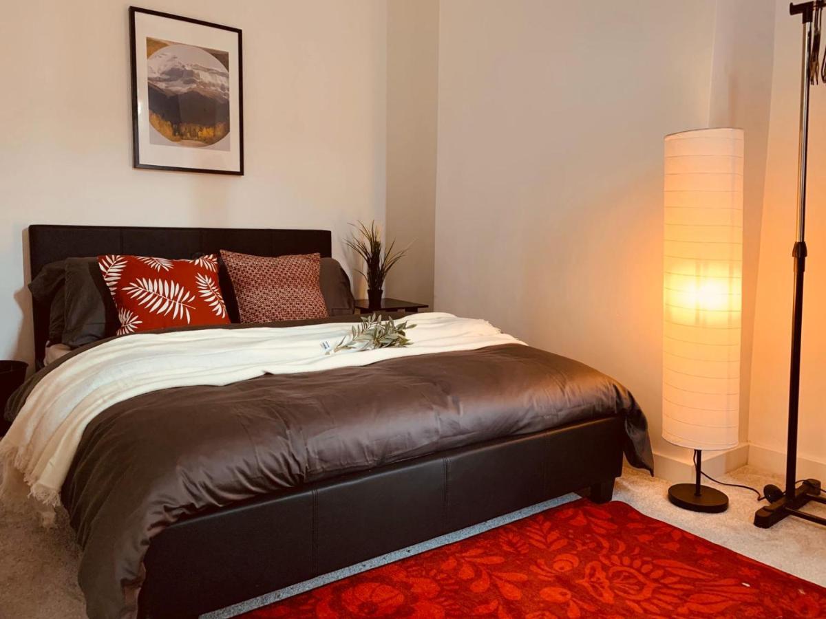 Stylish, Spacious & Luxurious Home - Parking Liverpool Ngoại thất bức ảnh